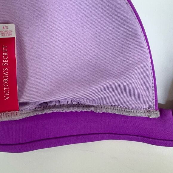 Victoria’s Secret 2 Bikini Tops Solid Purple & Black Size Small - Picture 7 of 8